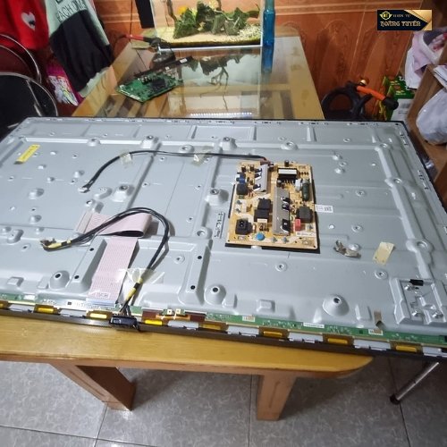 Dich-vu-sua-tivi-tan-nha (6)